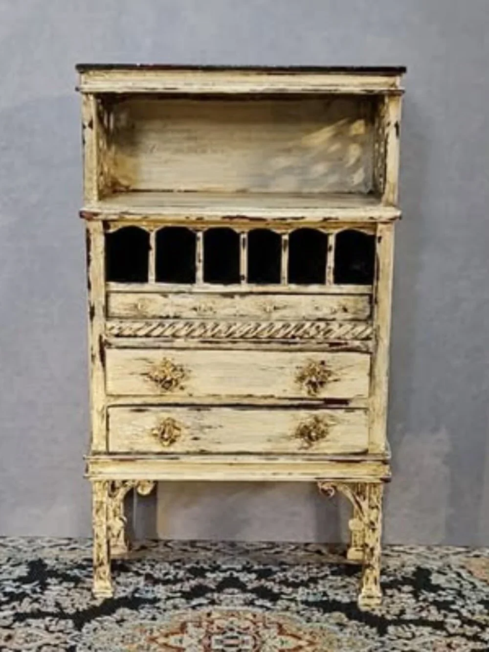 Miniature Cabinet Bespaq